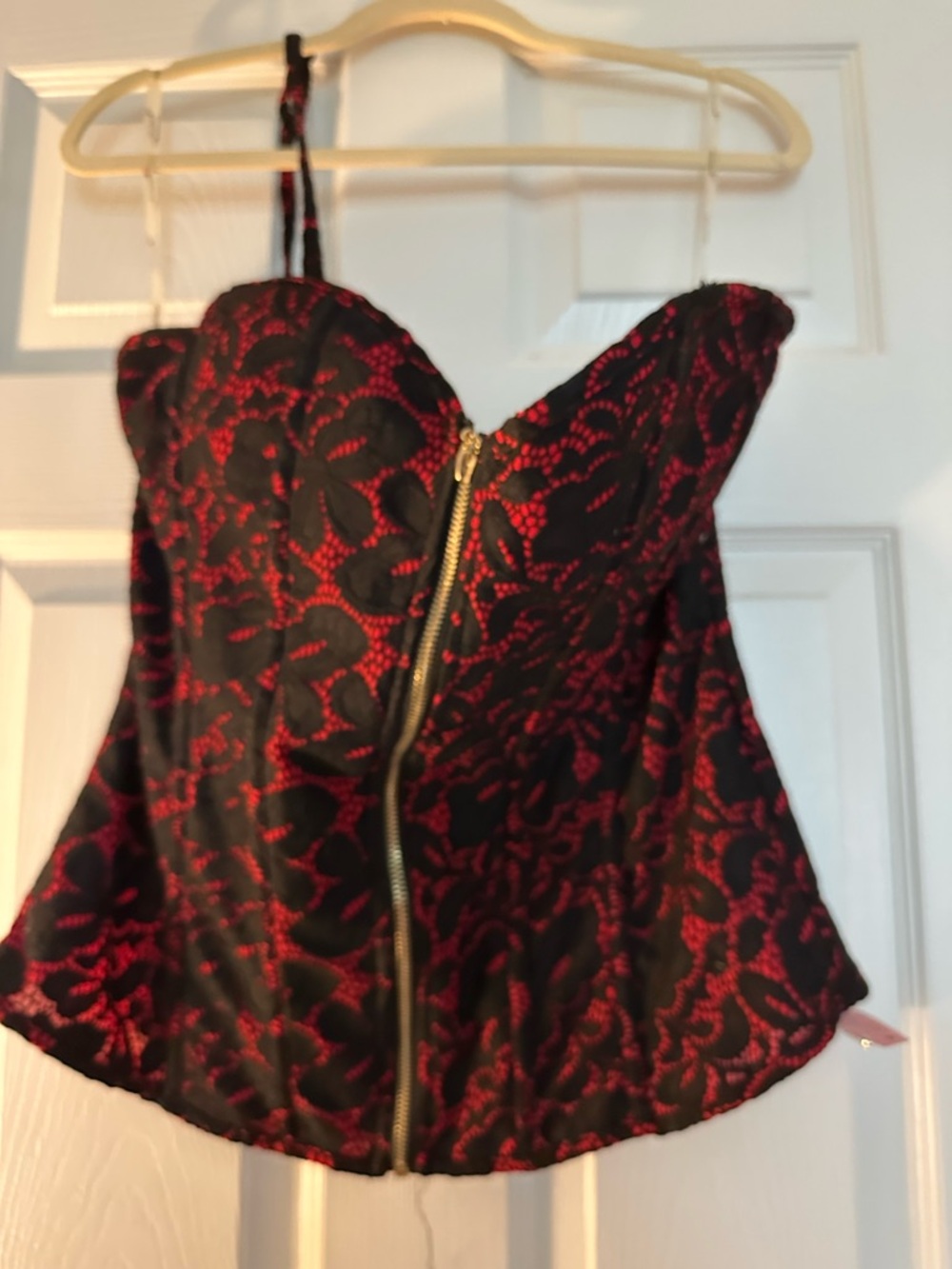 Strapless Floral Lace Bustier - Black & Red